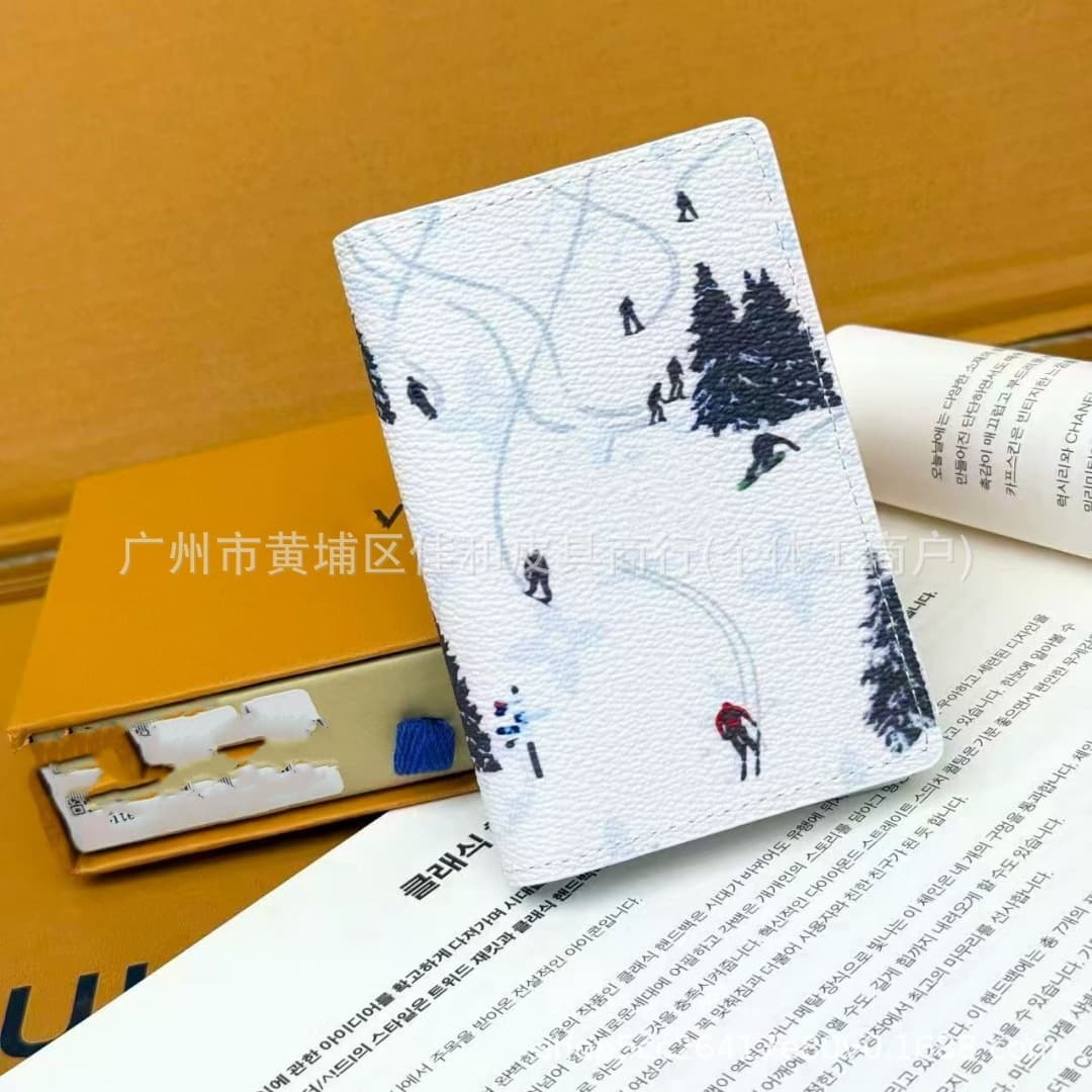 Louis Vuitton Card Holder Ski Print