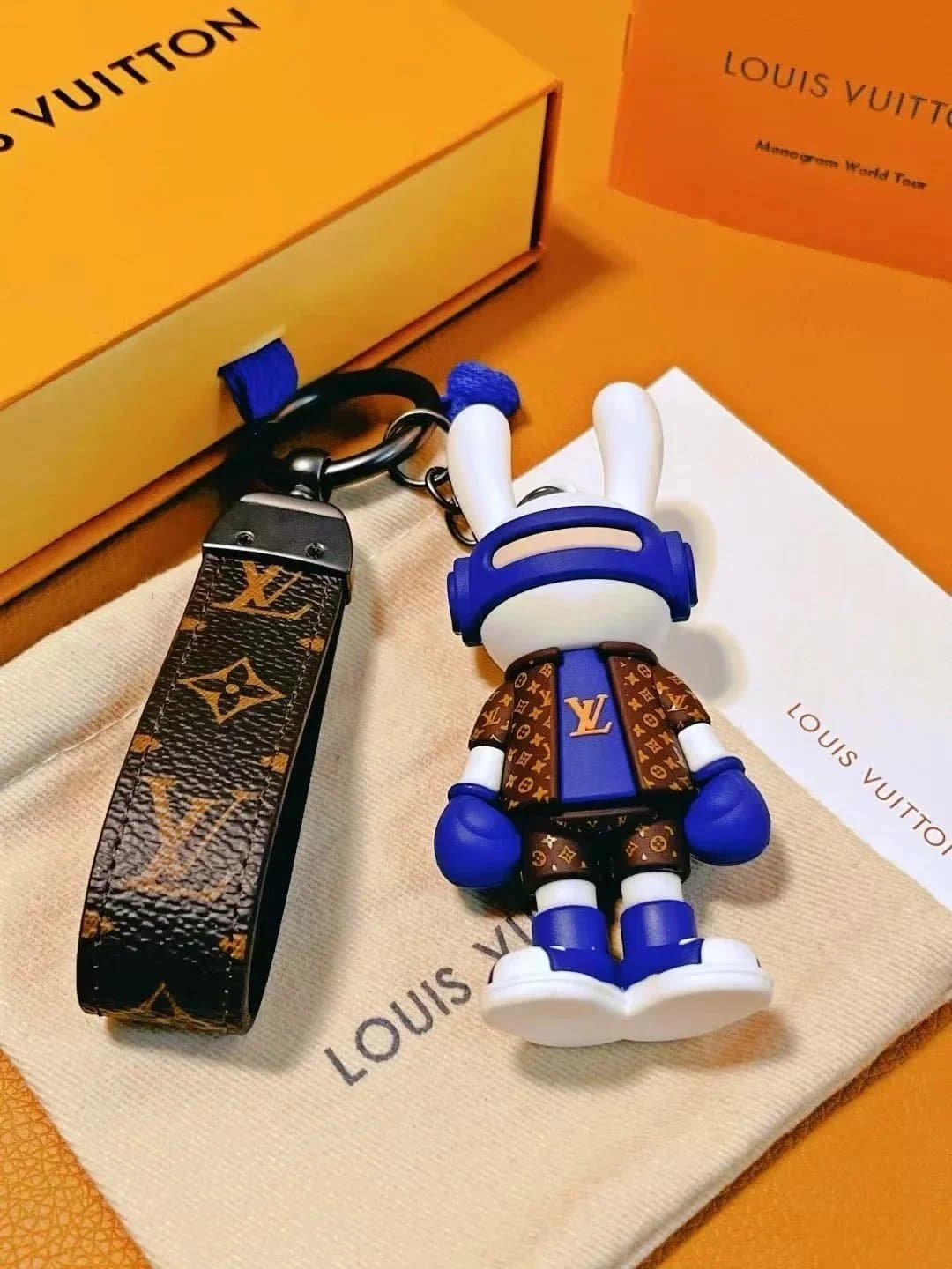 Gucci GG Marmont Keychain Monogram Canvas — 22