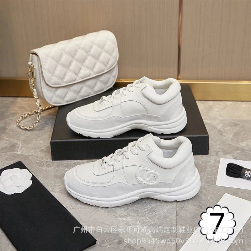 Chanel Sneaker Quilted Logo — 颜色7