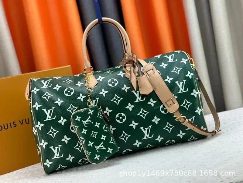 Louis Vuitton Keepall Bandoulière Monogram Eclipse — 32