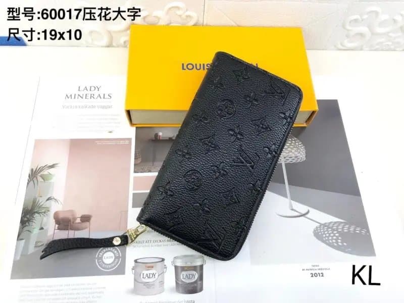Louis Vuitton Compact Wallet Monogram Canvas — CKQB79