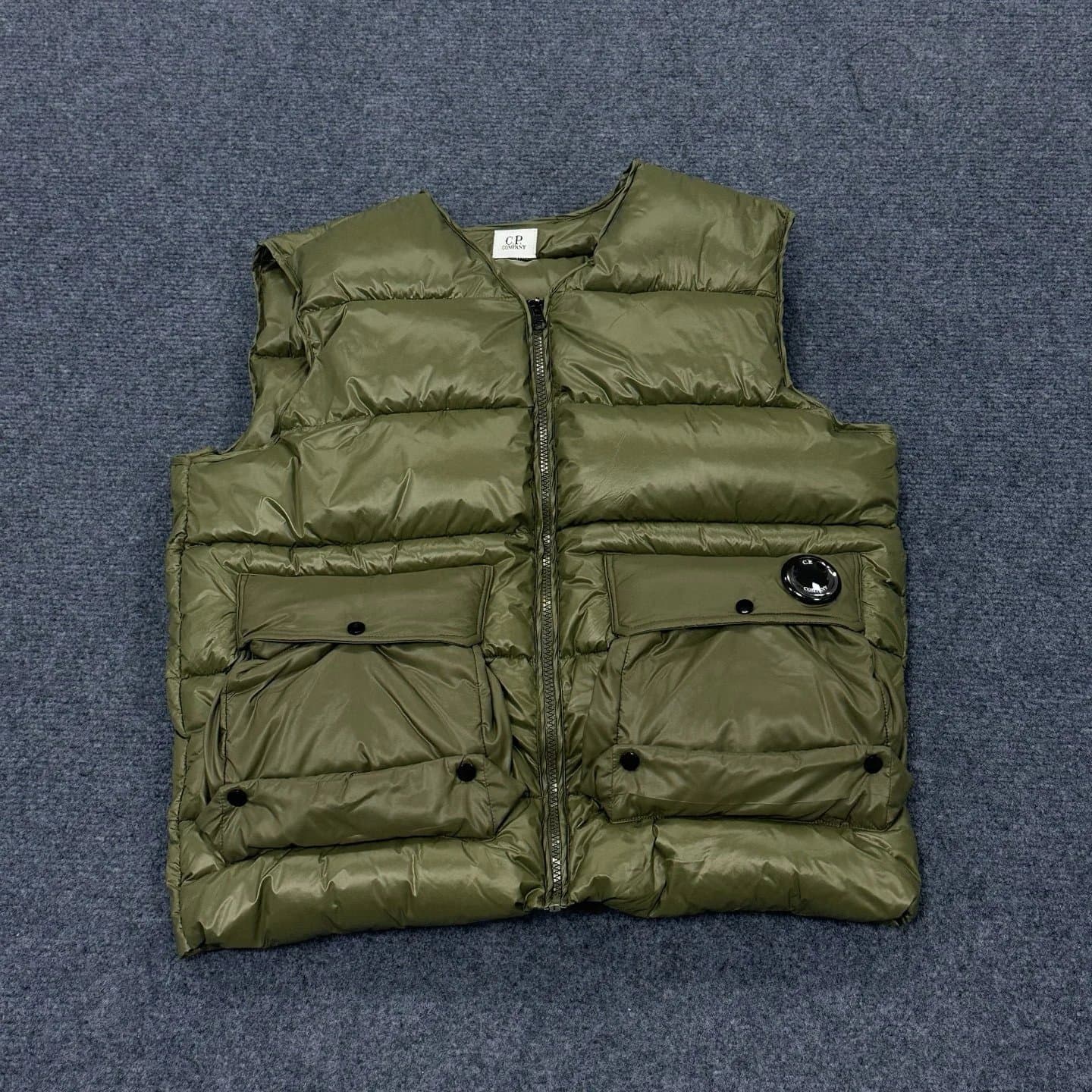 C.P. Company Goggle Jacket Black — 短款马甲绿色