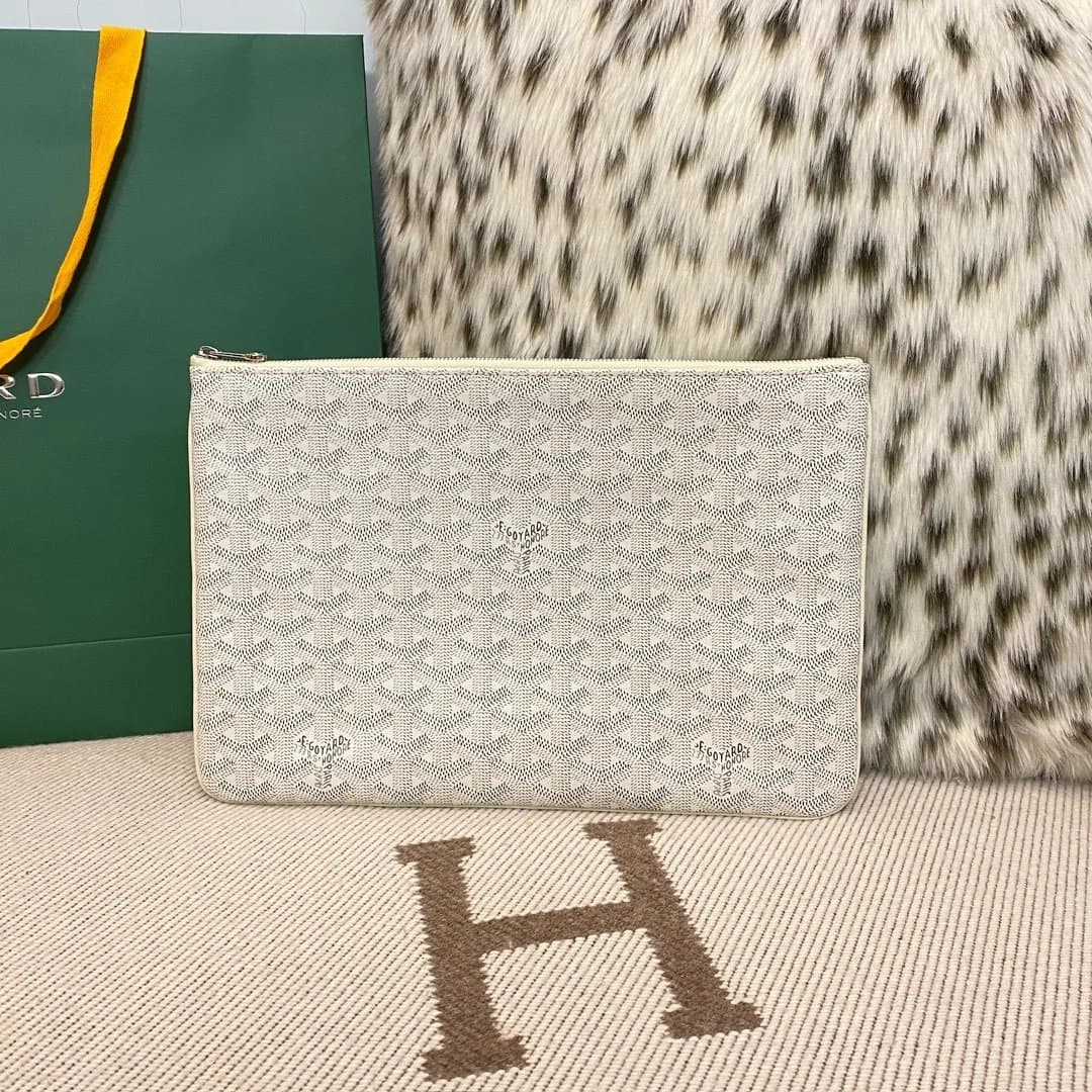 Goyard Saint Louis Pouch Chevron Canvas