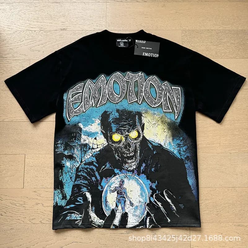Broken Planet Graphic Tee Emotion Skull Print