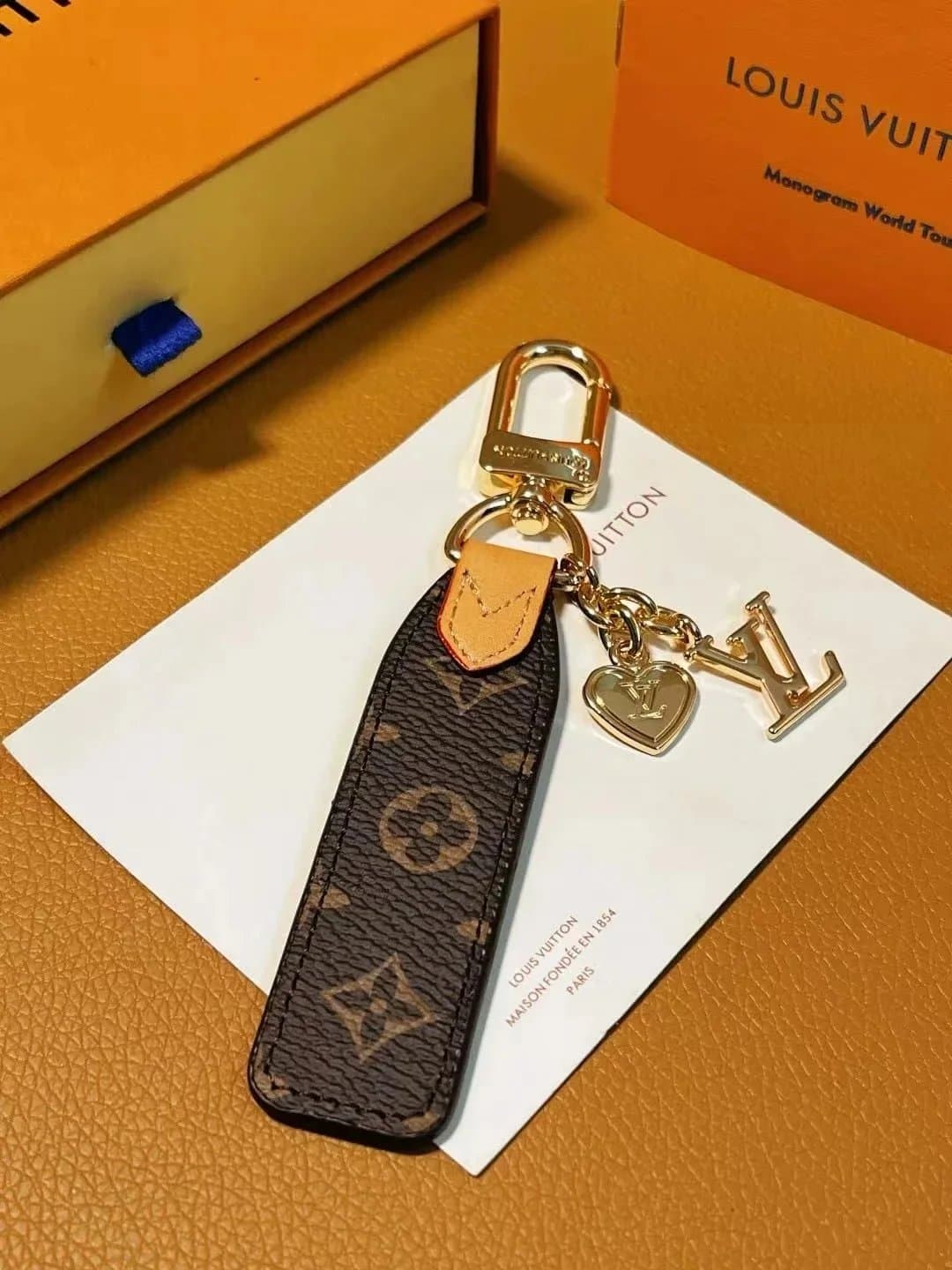 Gucci GG Marmont Keychain Monogram Canvas — 21