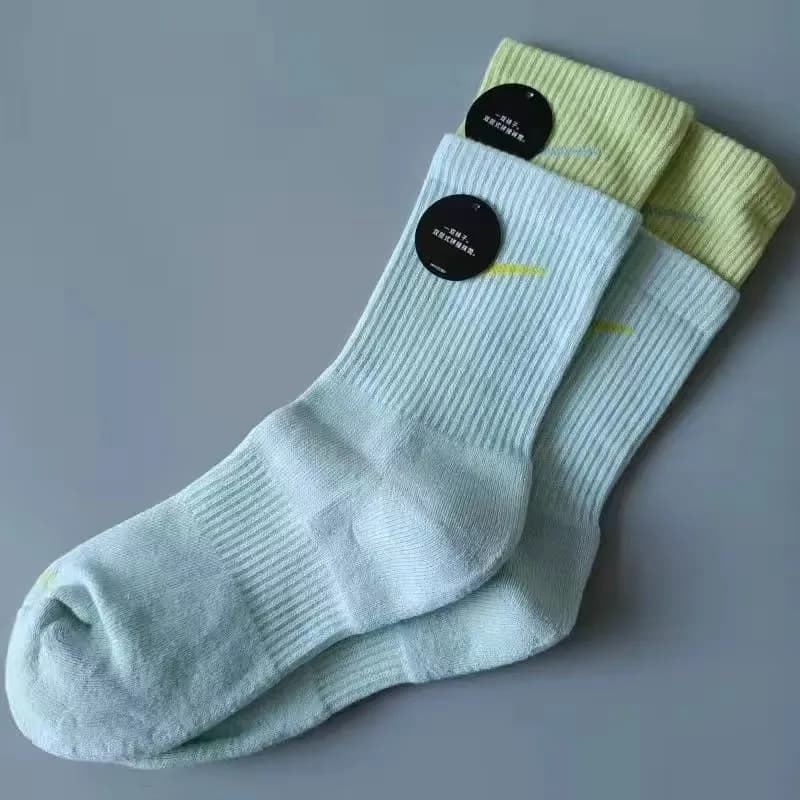 Nike Crew Socks Pastel Two-Tone