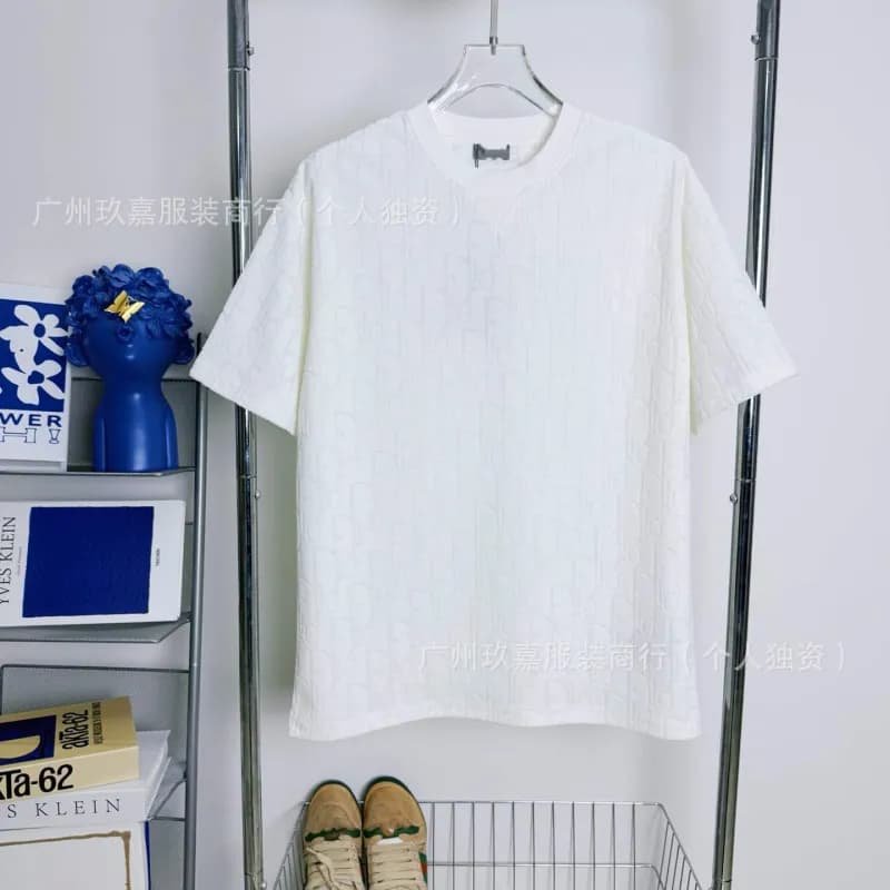Louis Vuitton Monogram Shorts Embossed LV Pattern — 23dijia cd letter dark pattern jacquard