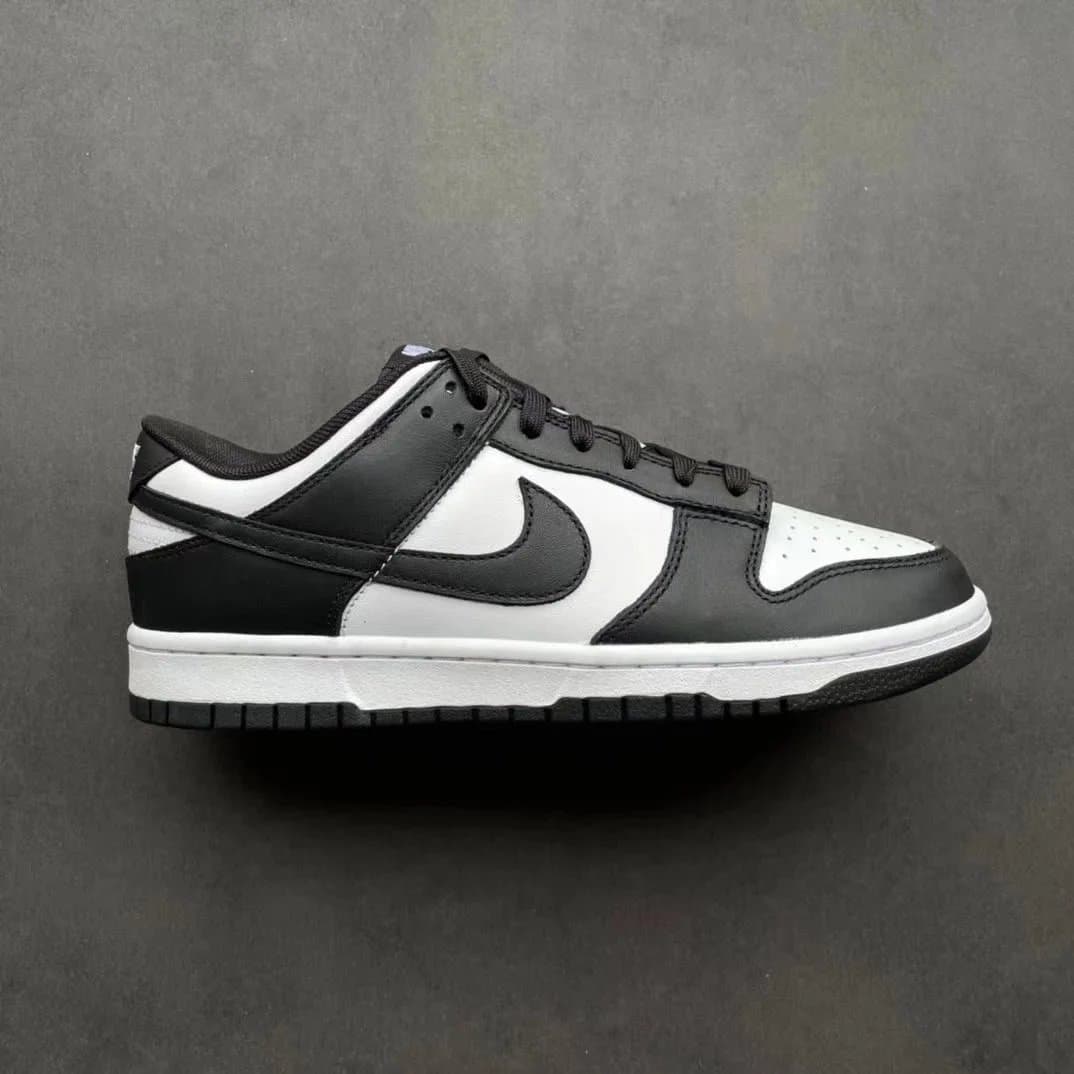 Nike Dunk Low Panda