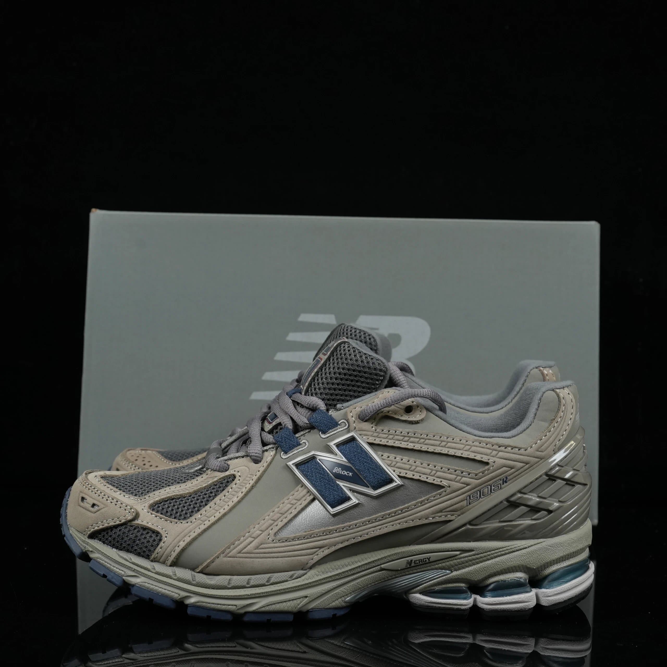 New Balance 1906R Grey Navy