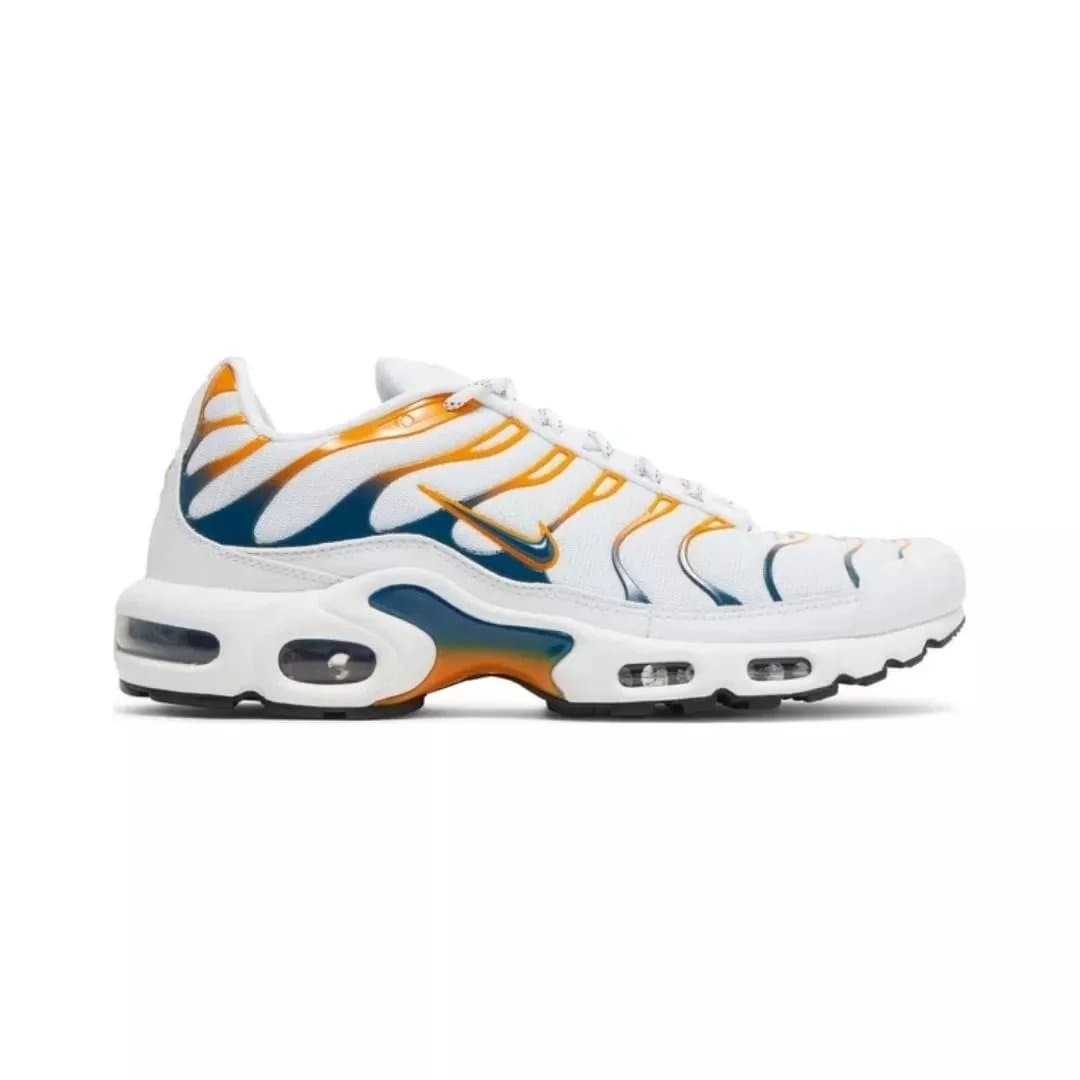 Nike Air Max Plus Flame — Hiking