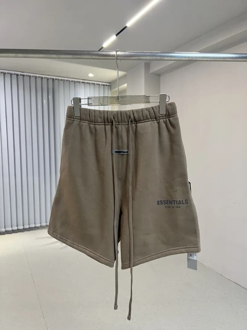 Fear of God Essentials Fleece Shorts Essentials Logo