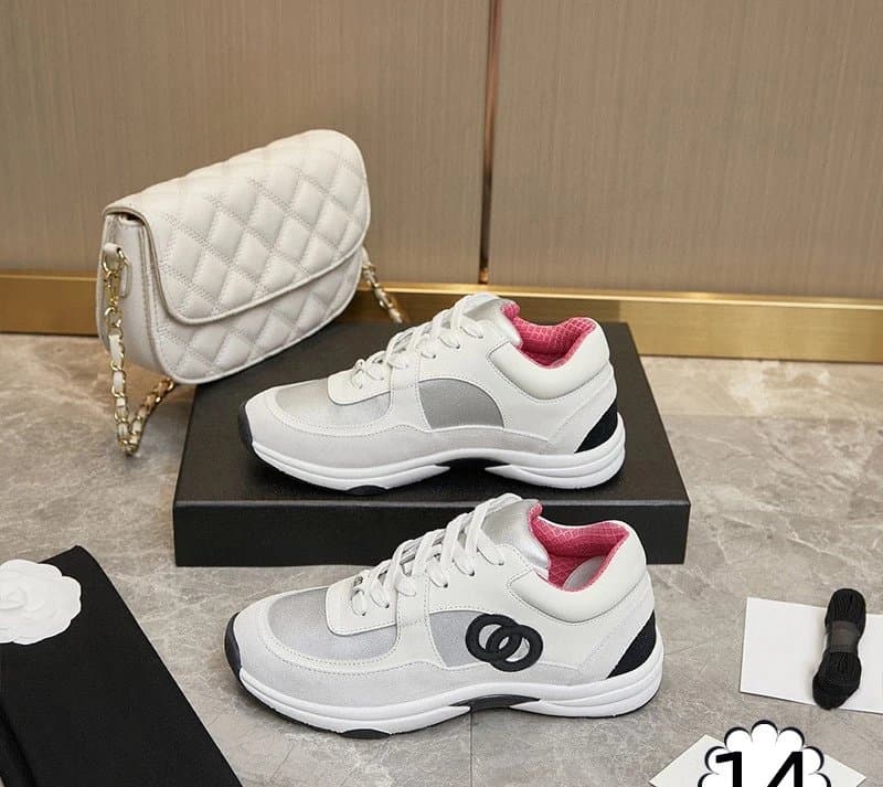 Hermès H-Racer Sneaker Black and White — 24