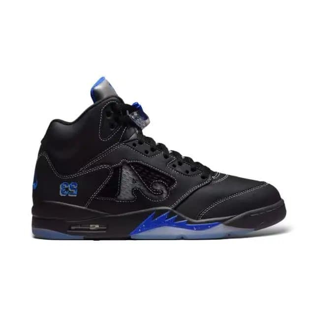 Air Jordan 5 UNC