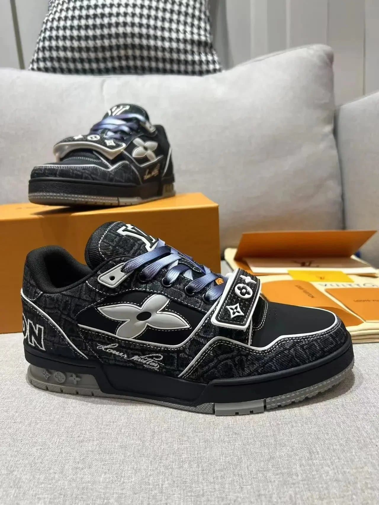 Louis Vuitton LV Trainer Denim Monogram — 23