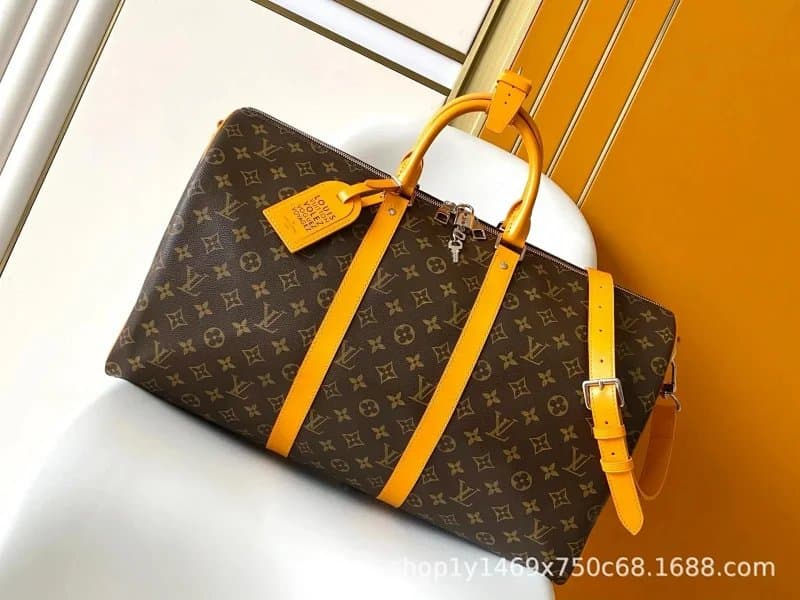 Louis Vuitton Keepall Bandoulière Monogram Eclipse — 37