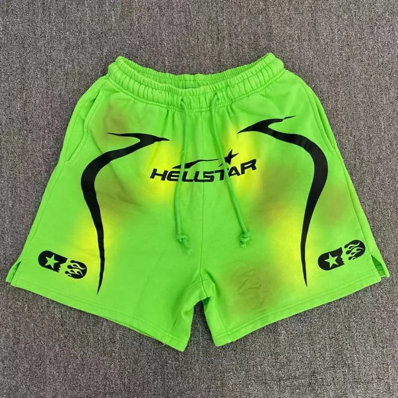 Hellstar Graphic Shorts Star Flame Print — 19