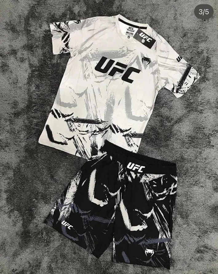 UFC Performance Set 30th Anniversary Graphic — TZ0122-DF