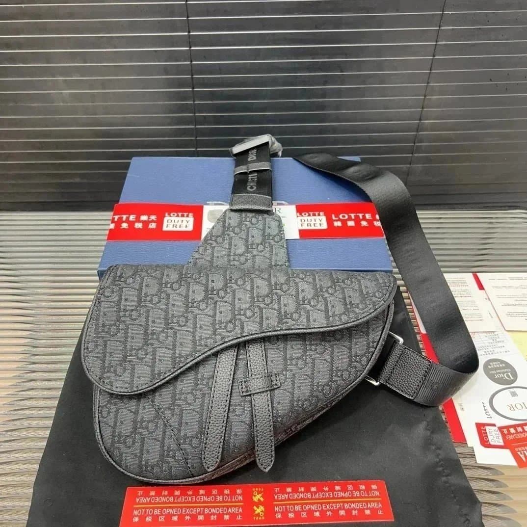 Dior Saddle Bag Oblique Monogram