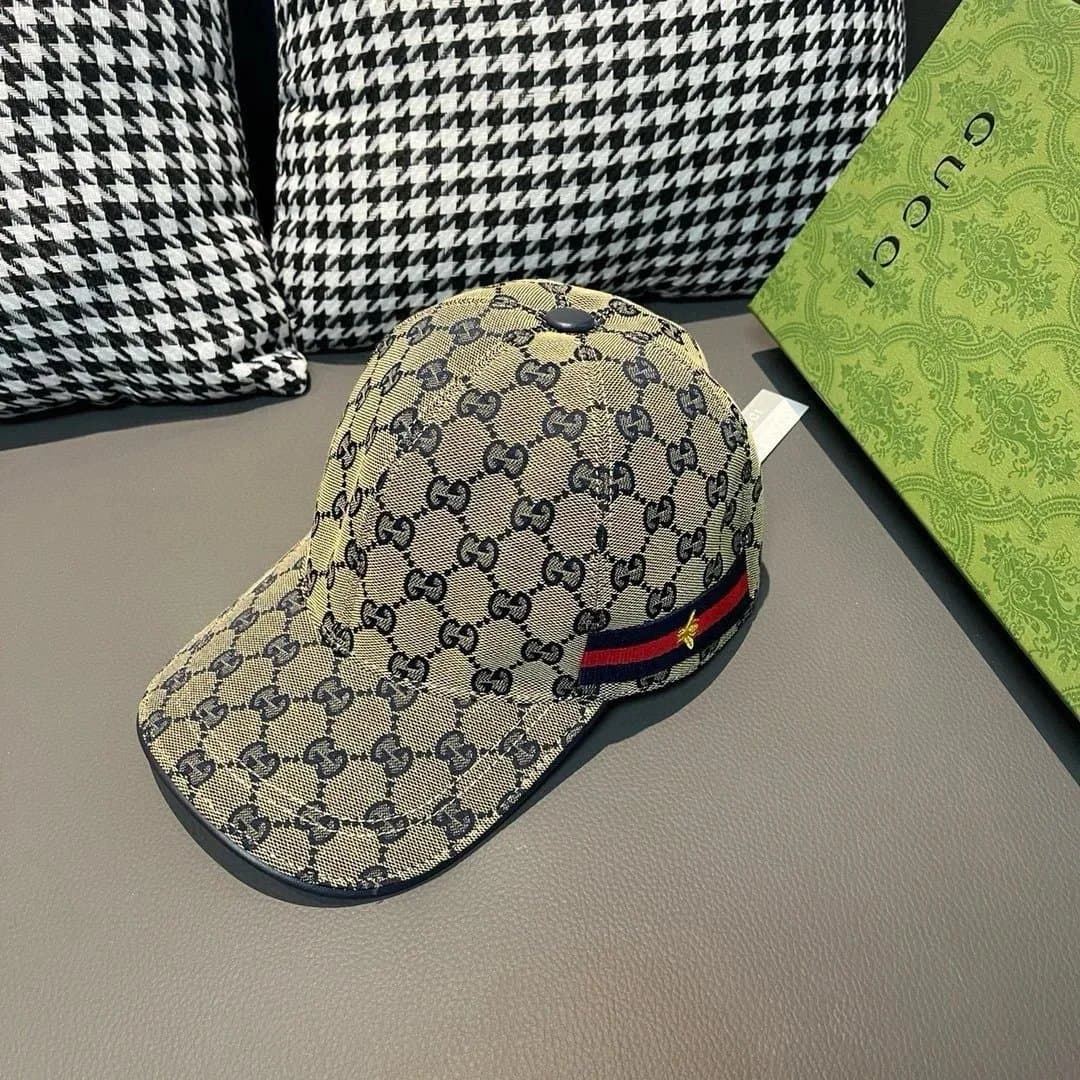 Gucci Baseball Cap GG Supreme