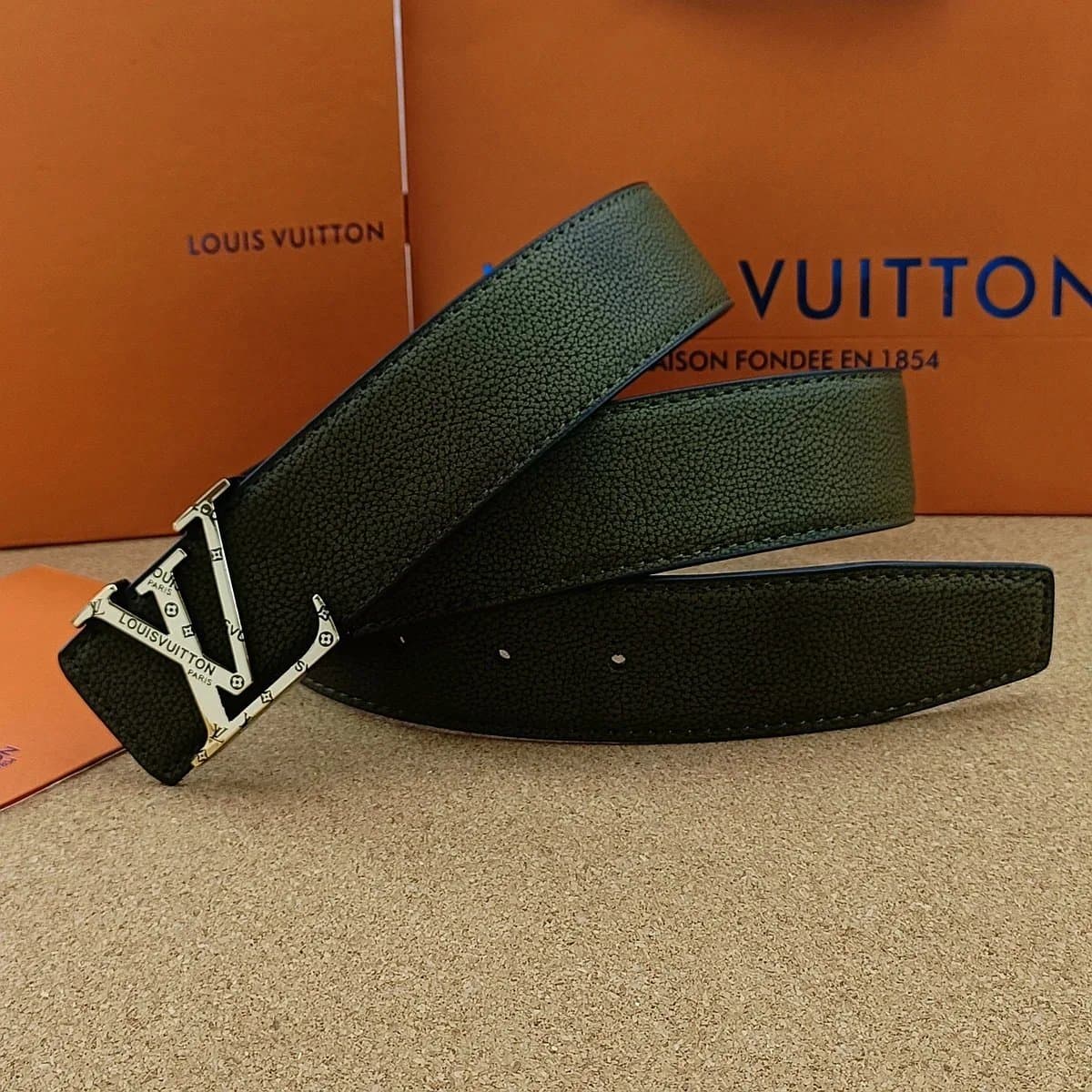 Louis Vuitton LV Initiales Belt Taurillon Leather