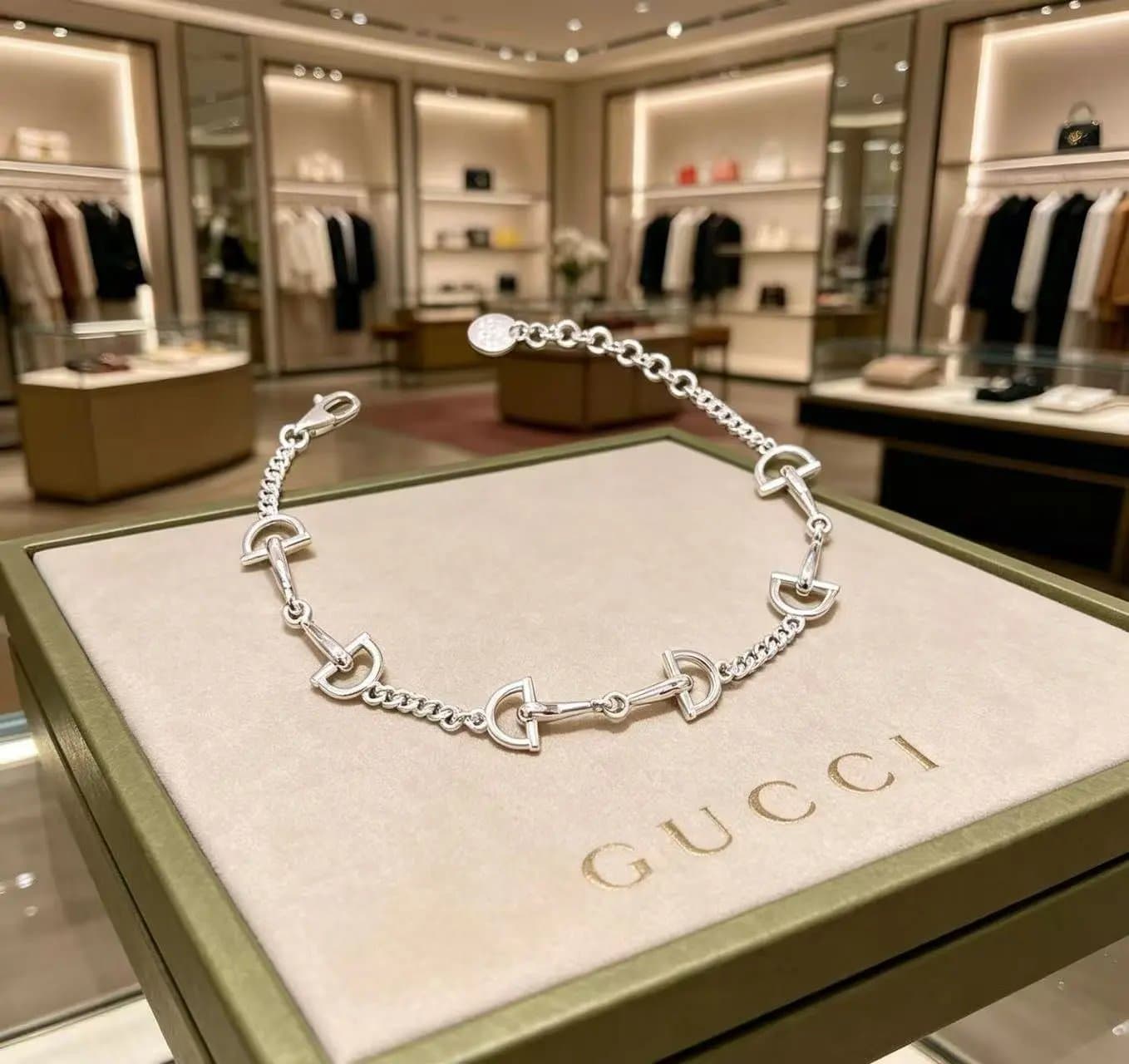Gucci Horsebit Bracelet Silver-Tone