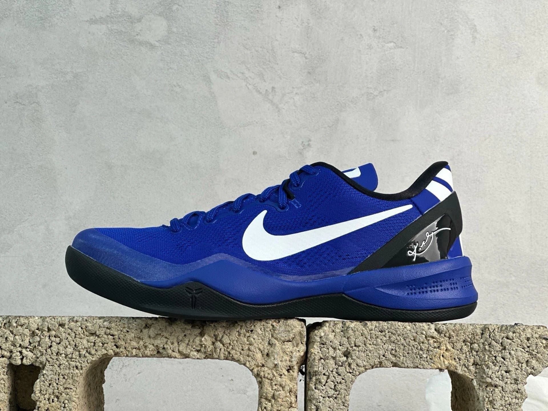 Kobe 8 Protro Hyper Royal