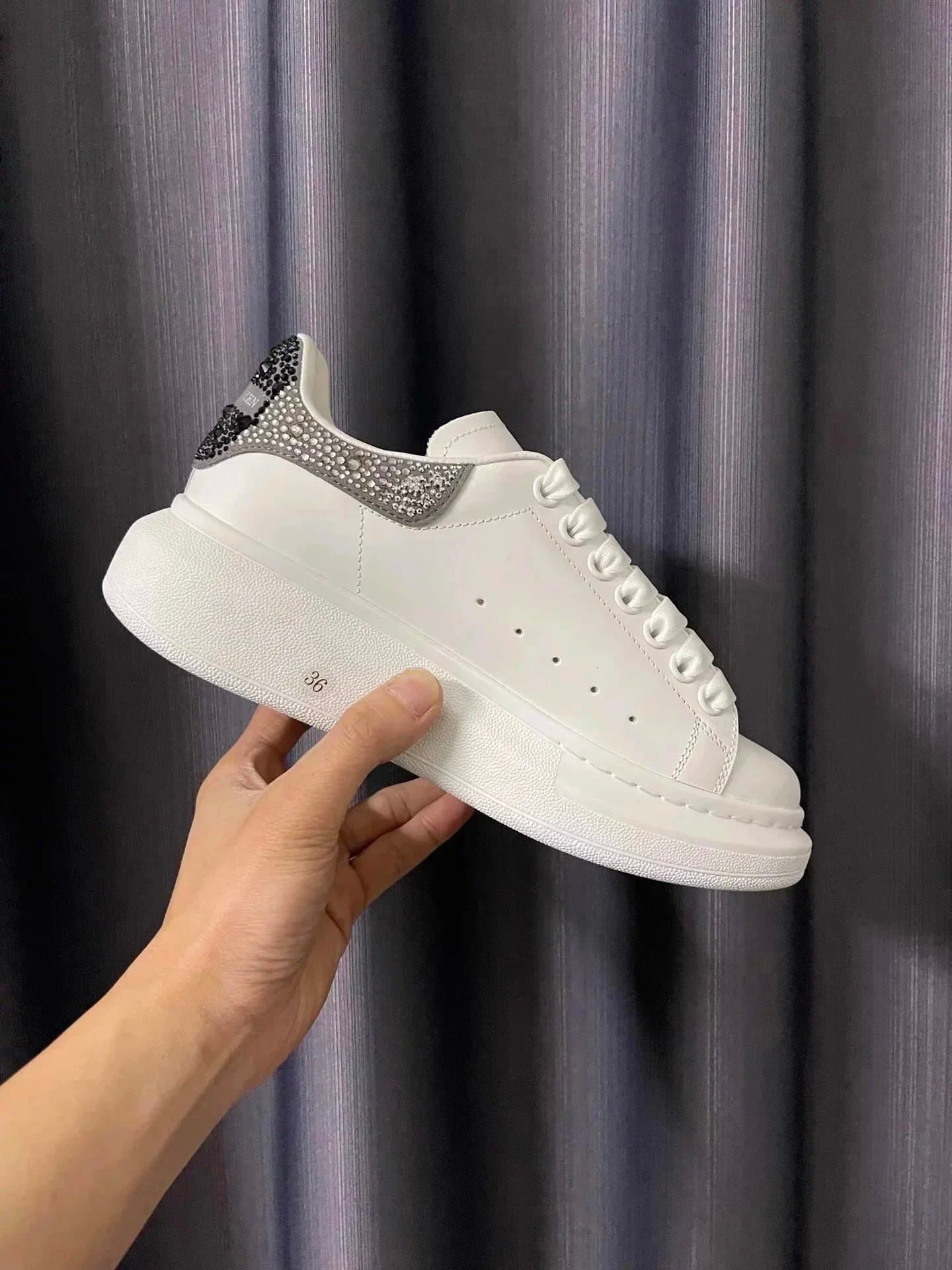 Alexander McQueen Sneaker Crystal-Embellished