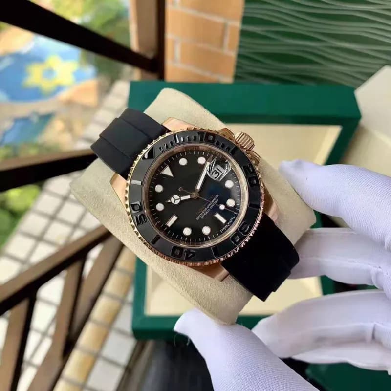 Rolex Submariner Rainbow Bezel — Rose gold yacht