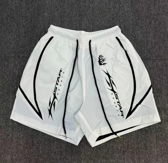 Hellstar Graphic Shorts Star Flame Print — 45