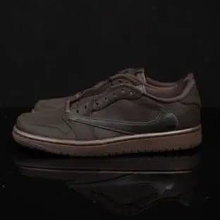 Nike Dunk Low Travis Scott Reverse Mocha