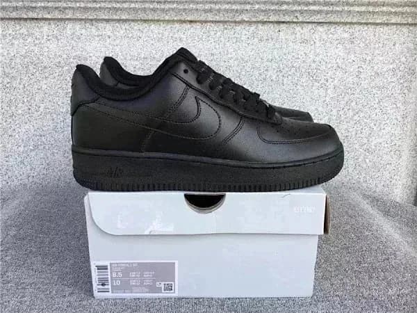 Nike Air Force 1 Low Triple Black