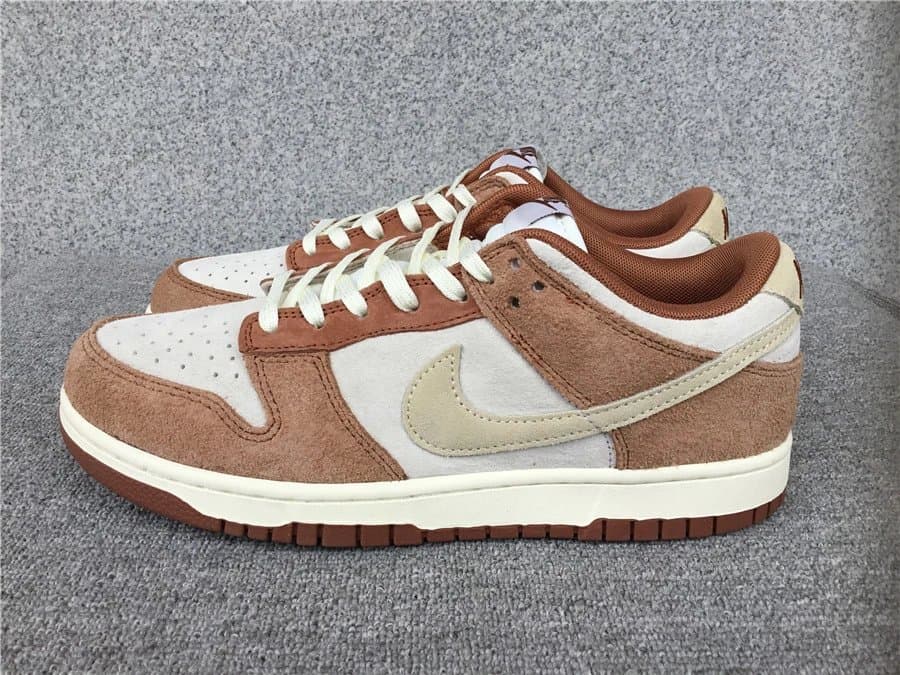 Nike Dunk Low Mocha