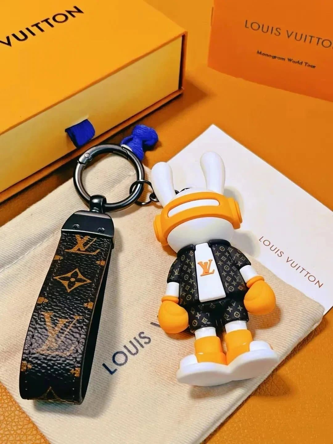 Gucci GG Marmont Keychain Monogram Canvas — 26