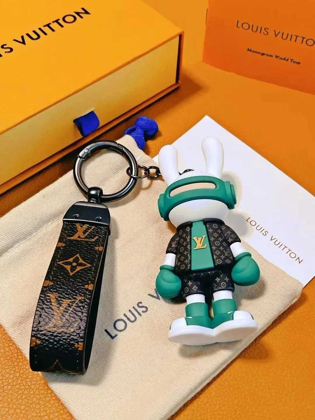 Gucci GG Marmont Keychain Monogram Canvas — 24