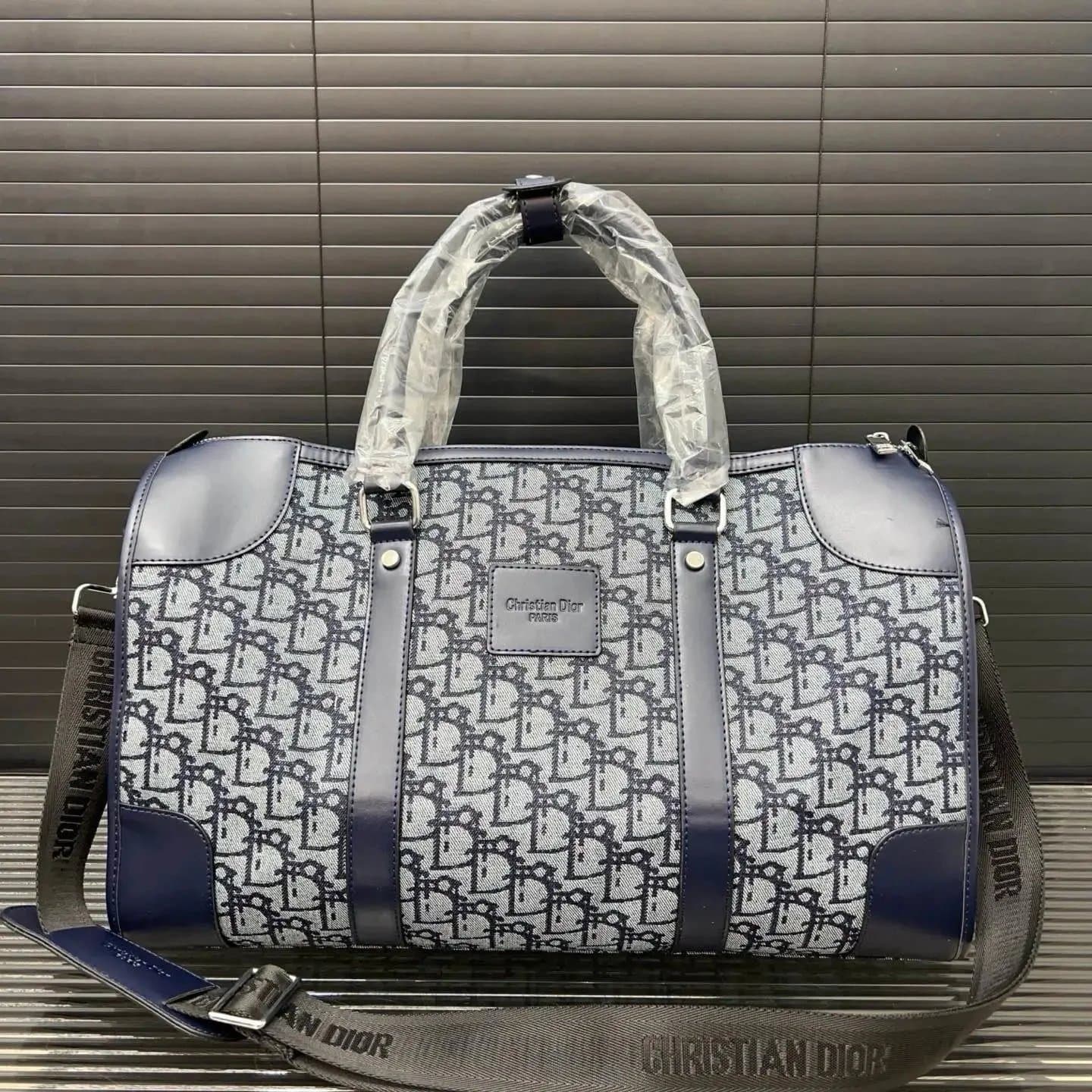 Louis Vuitton Keepall Bandoulière Monogram Eclipse — DIOR BAG