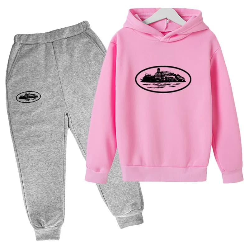 Tommy Hilfiger Hoodie and Joggers Set Cruise Ship Logo — 11