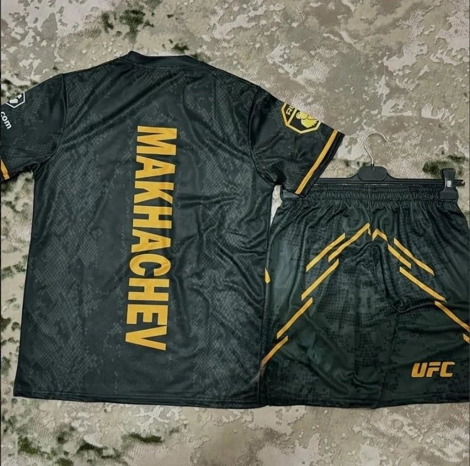 UFC Performance Set 30th Anniversary Graphic — TZ0096-DF