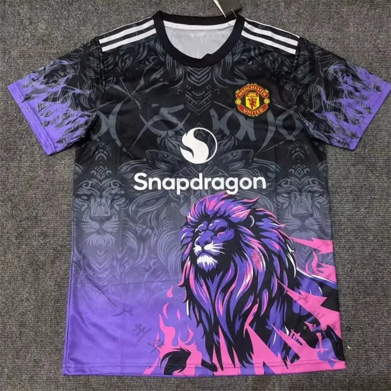 Adidas Manchester United Jersey Lion Graphic