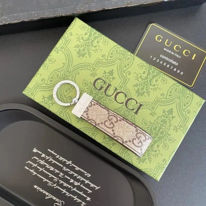 Gucci GG Marmont Keychain Monogram Canvas — 16