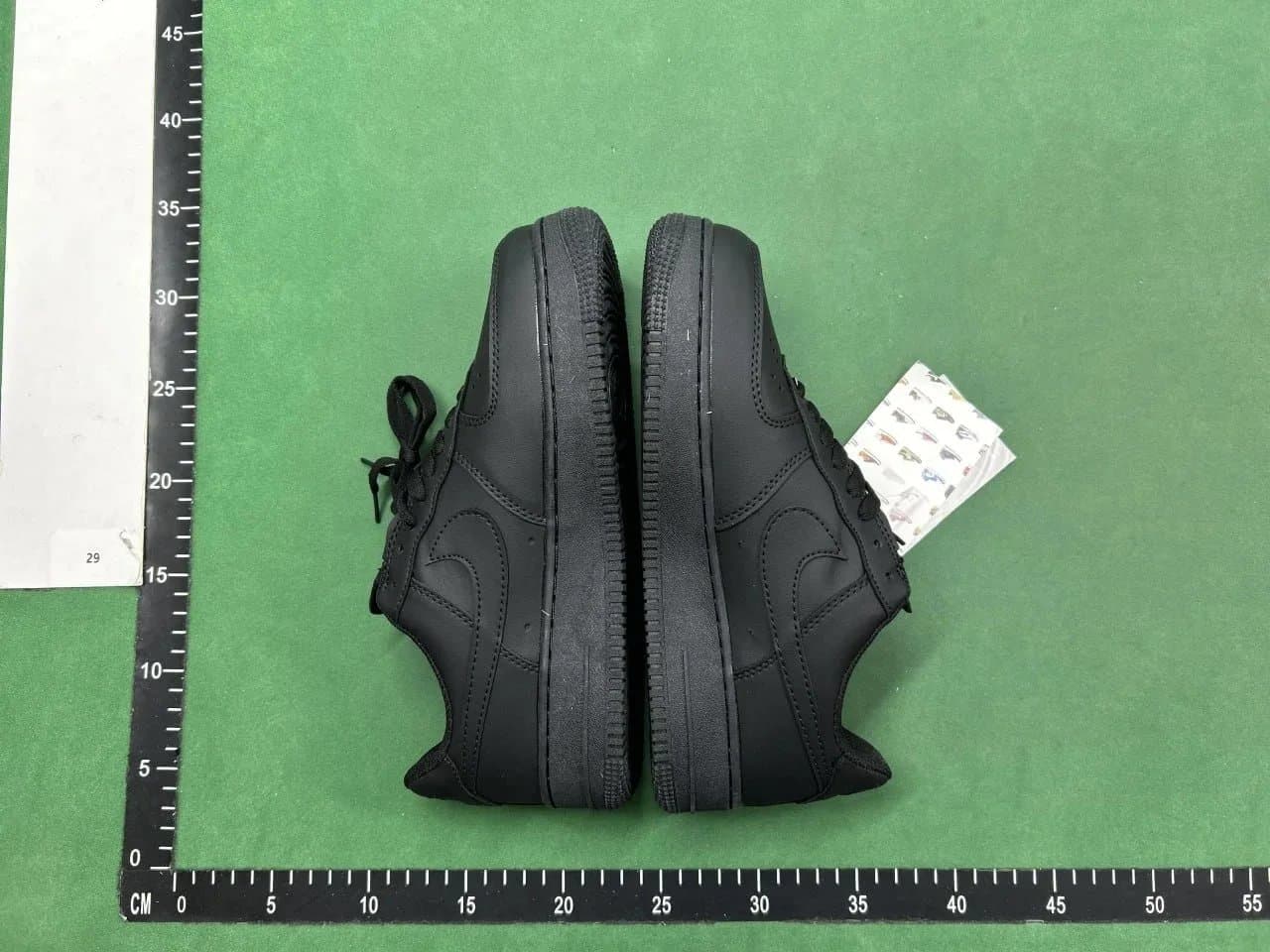 Nike Air Force 1 Low Off-White — 低帮全黑