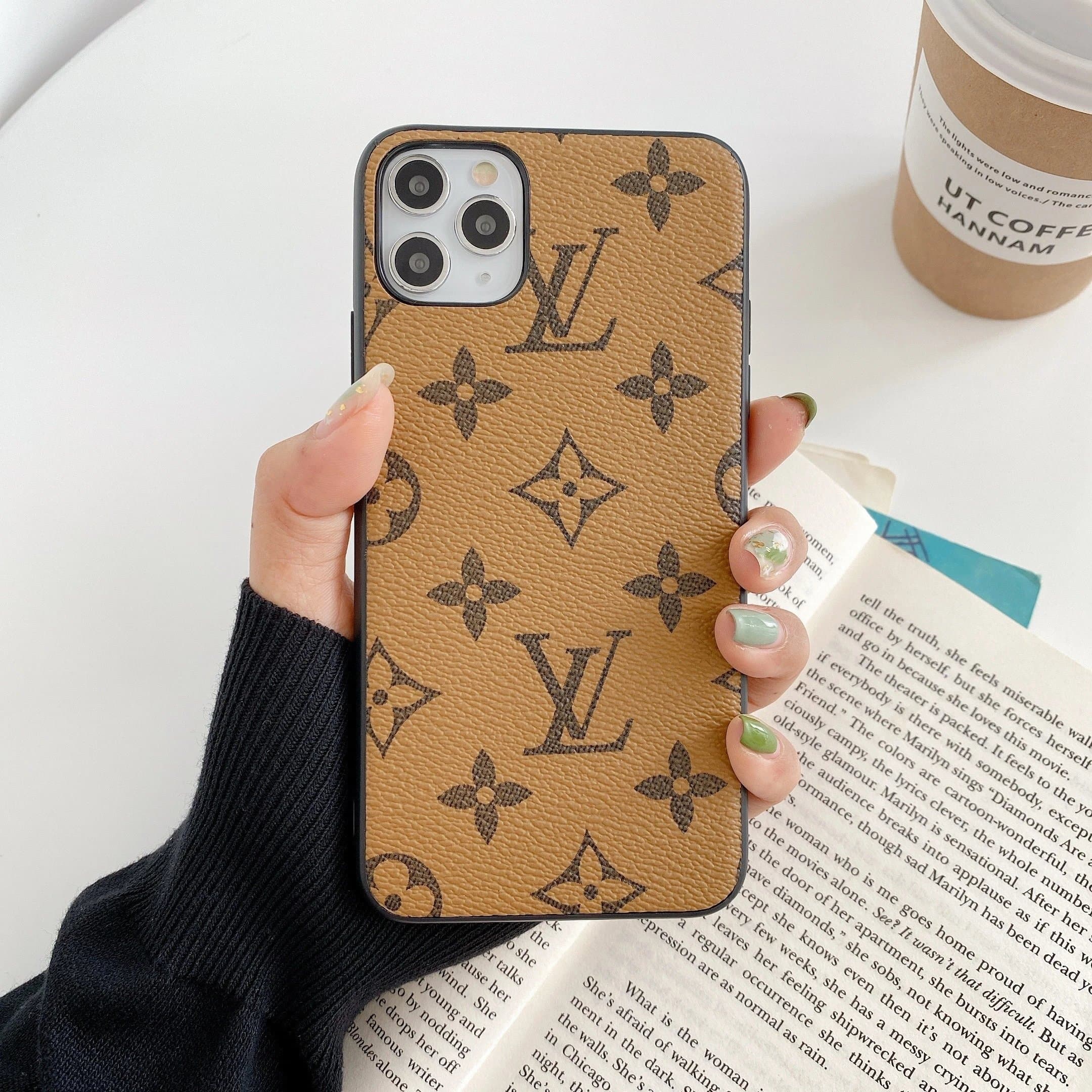 Burberry Phone Case Haymarket Check with Equestrian Knight — LZJ008