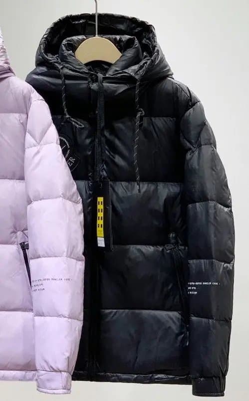 Moncler Corduroy Puffer Jacket KAWS Collaboration — K-2黑色