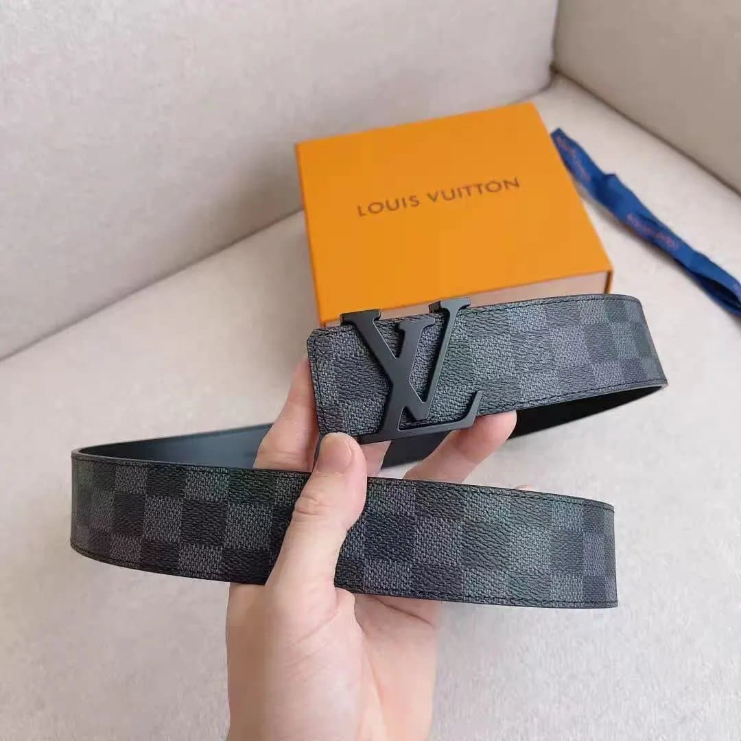 Louis Vuitton LV Belt Monogram Embossed — 黑格黑扣【全套礼盒+打孔器】