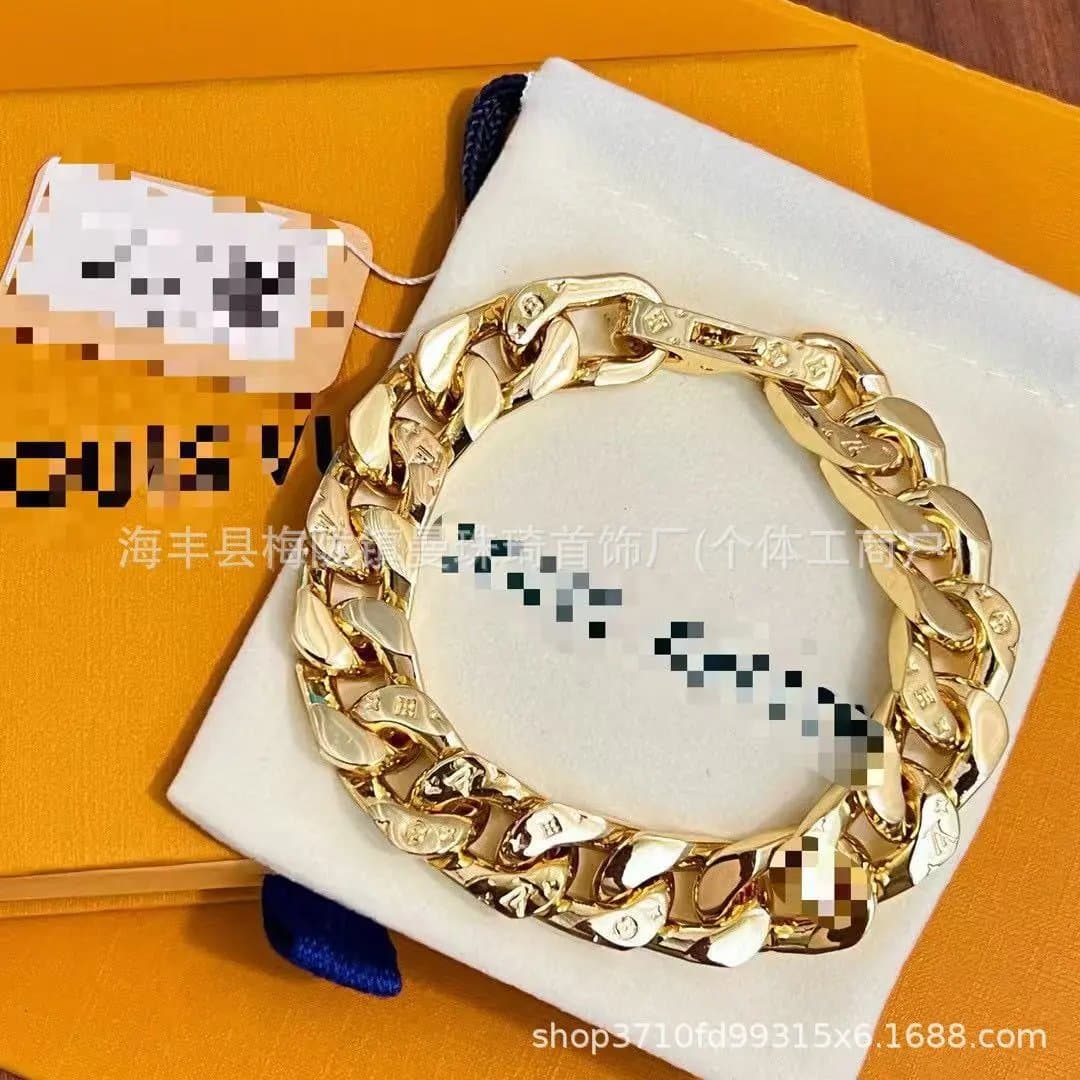 Louis Vuitton LV Pearl Bracelet Turquoise and Pearl — LVSL005