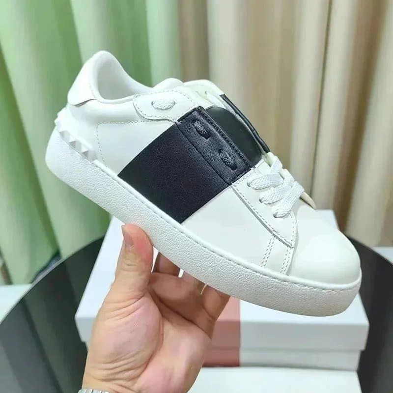 Valentino Rockstud Sneaker All Black — 颜色5(白+黑色)