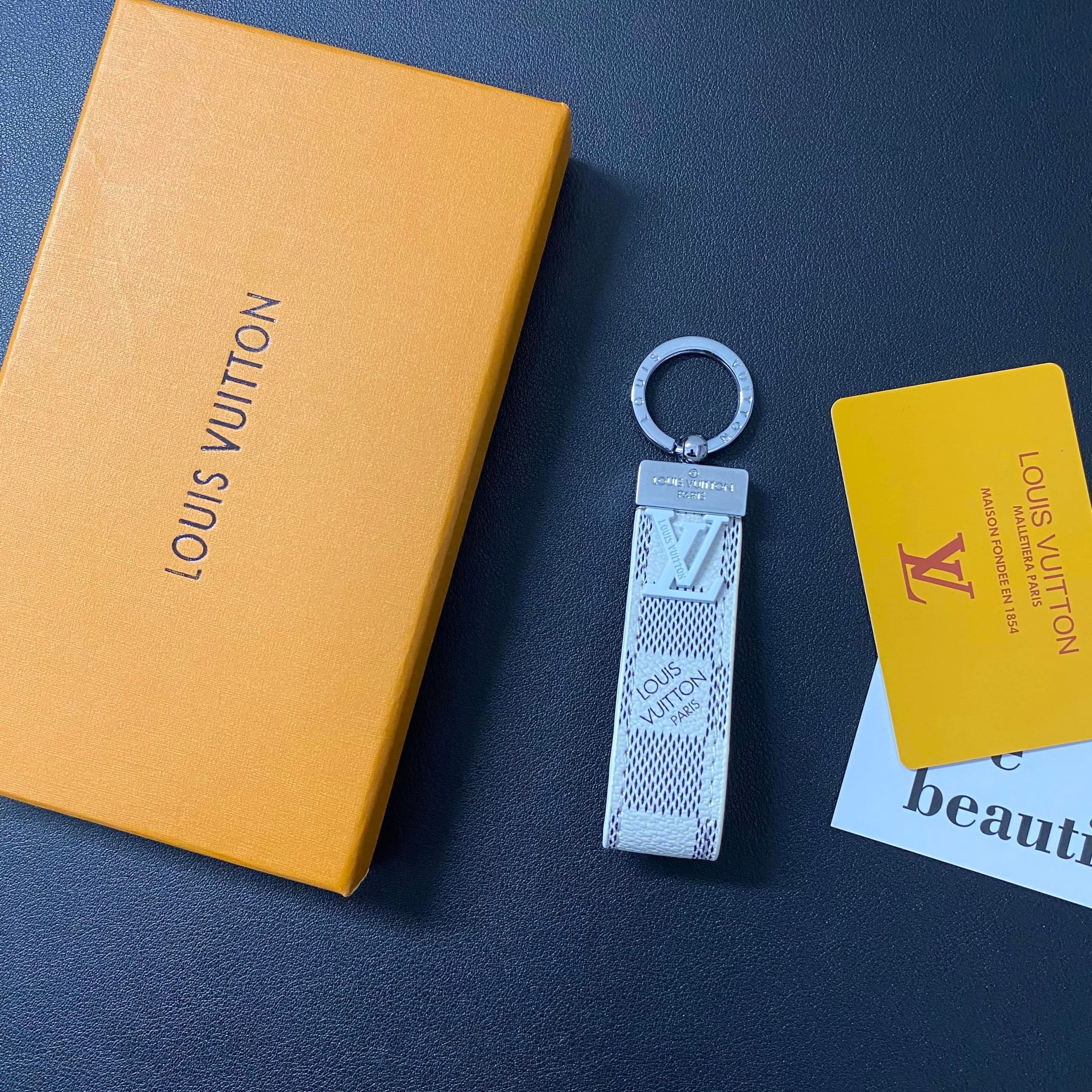 Louis Vuitton LV Key Holder Monogram Embossed — 11