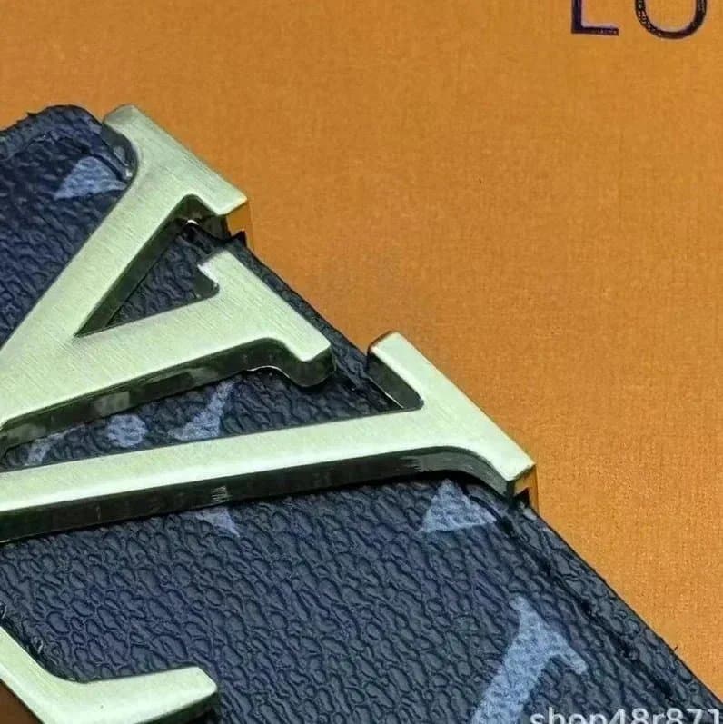 Louis Vuitton LV Belt Monogram Embossed — 黑花金扣