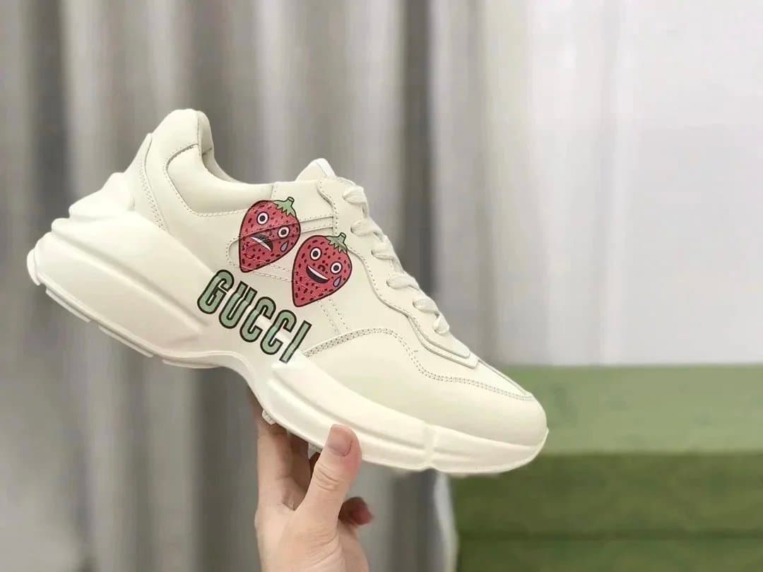 Gucci Ace Sneaker GG Embossed — 27