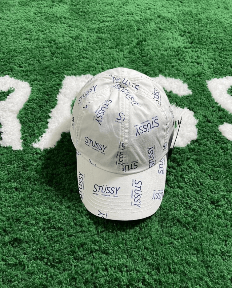 Kith Reflective Cap Silver Reflective — 水彩笔 白蓝