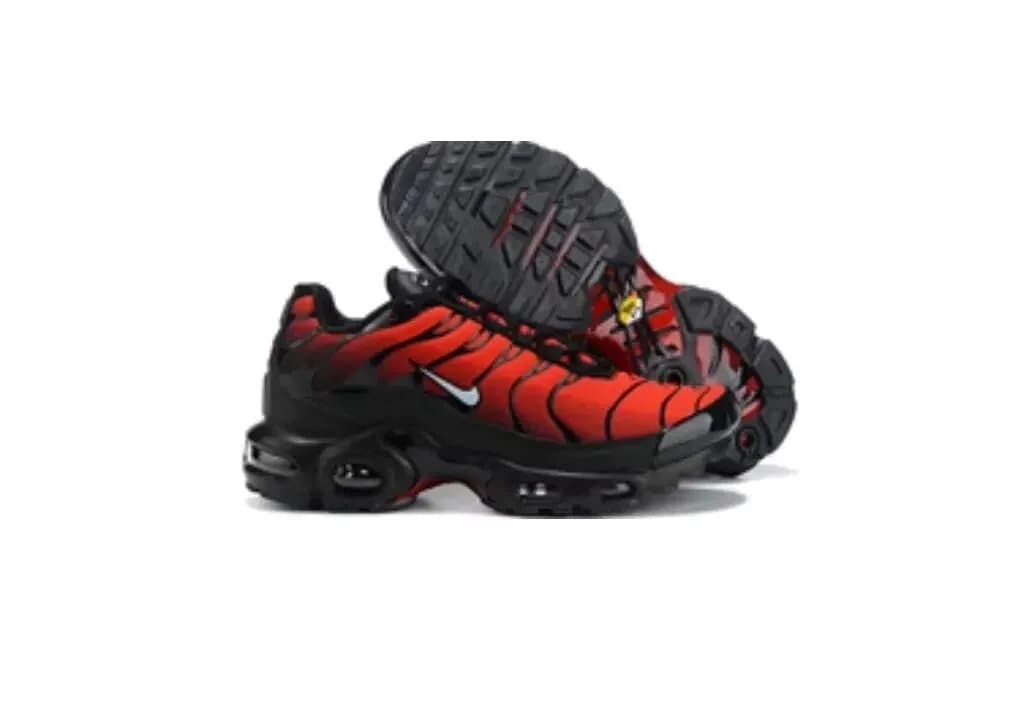 Nike Air Max Plus Hyper Pink — 3